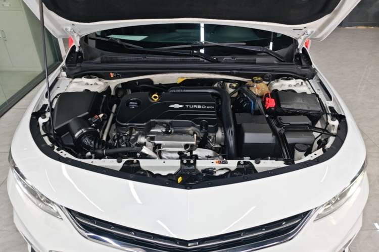 Used Chevrolet Malibu XL 2017 1.5T Automatic Ruichi Edition Engine Bay