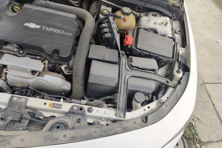 Used Chevrolet Malibu XL 2017 1.5T Automatic Ruichi Edition Engine Bay Left