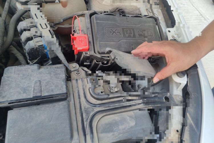 Used Chevrolet Malibu XL 2017 1.5T Automatic Ruichi Edition Engine Bay Left