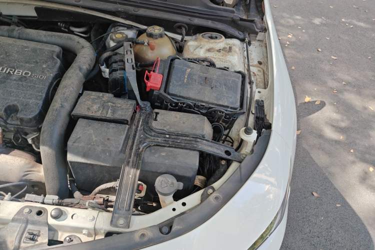 Used Chevrolet Malibu XL 2017 1.5T Automatic Ruichi Edition Engine Bay Left
