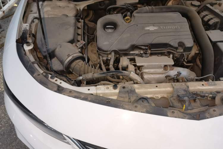Used Chevrolet Malibu XL 2017 1.5T Automatic Ruichi Edition Engine Bay Right