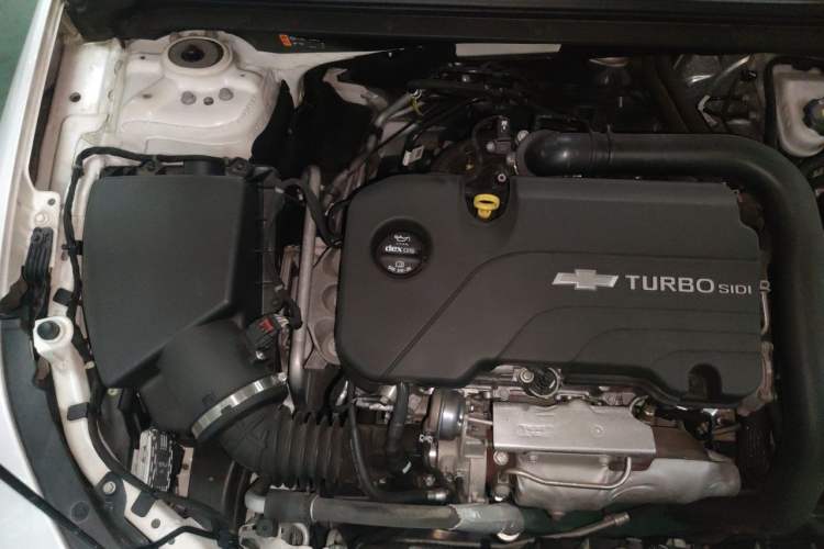 Used Chevrolet Malibu XL 2017 1.5T Automatic Ruichi Edition Engine Bay Right