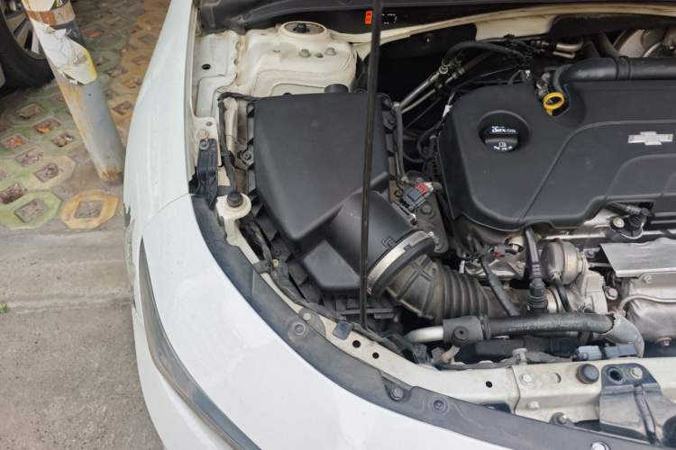 Used Chevrolet Malibu XL 2017 1.5T Automatic Ruichi Edition Engine Bay Right
