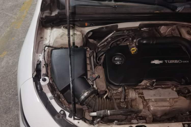 Used Chevrolet Malibu XL 2017 1.5T Automatic Ruichi Edition Engine Bay Right