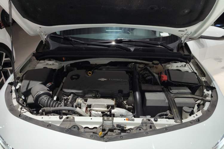 Used Chevrolet Malibu XL 2017 1.5T Automatic Ruichi Edition Engine Bay