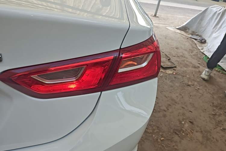 Used Chevrolet Malibu XL 2017 1.5T Automatic Ruichi Edition Exterior 3