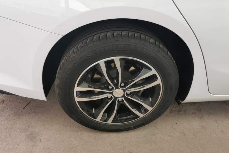 Used Chevrolet Malibu XL 2017 1.5T Automatic Ruichi Edition Exterior 5