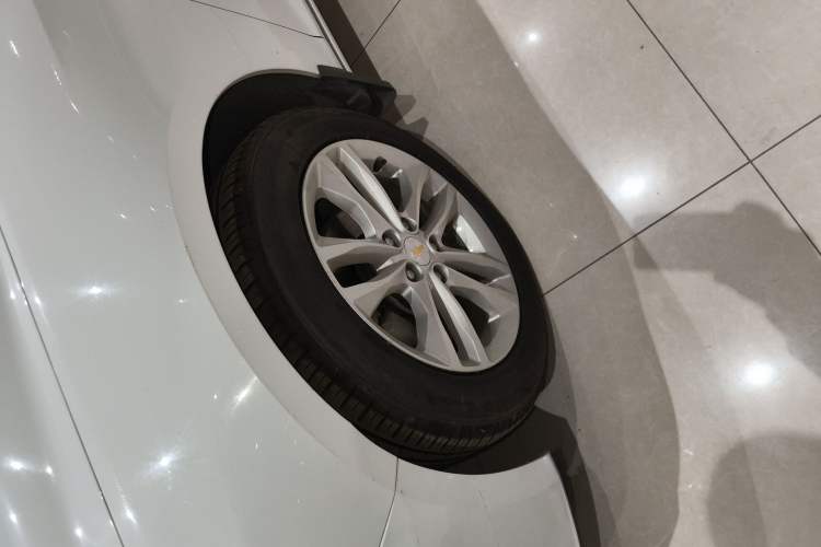 Used Chevrolet Malibu XL 2017 1.5T Automatic Ruichi Edition Exterior 7