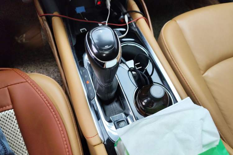 Used Chevrolet Malibu XL 2017 1.5T Automatic Ruichi Edition Gear Lever