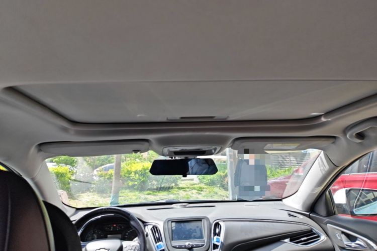 Used Chevrolet Malibu XL 2017 1.5T Automatic Ruichi Edition Headliner