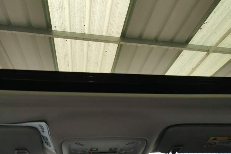 Used Chevrolet Malibu XL 2017 1.5T Automatic Ruichi Edition Headliner