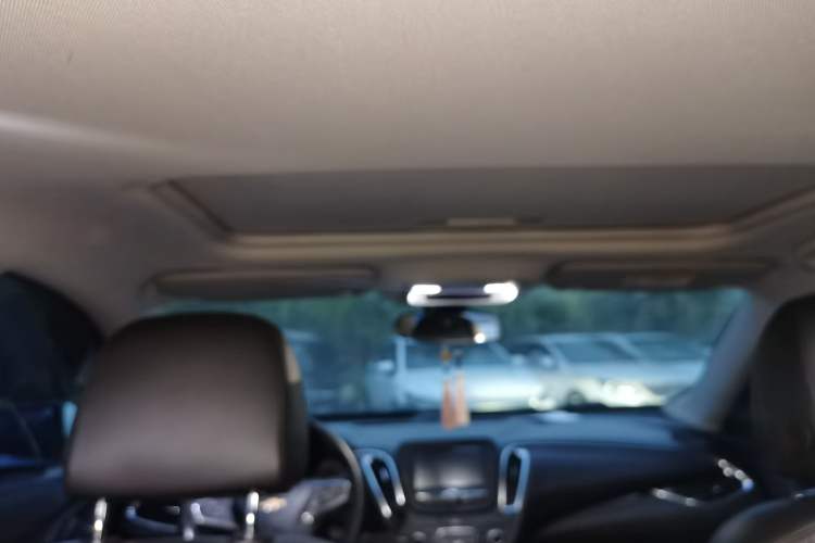 Used Chevrolet Malibu XL 2017 1.5T Automatic Ruichi Edition Headliner