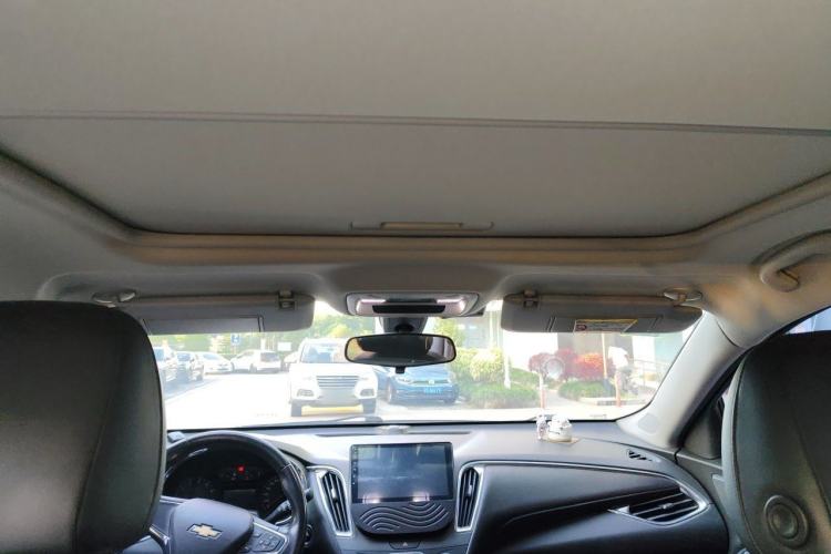 Used Chevrolet Malibu XL 2017 1.5T Automatic Ruichi Edition Headliner