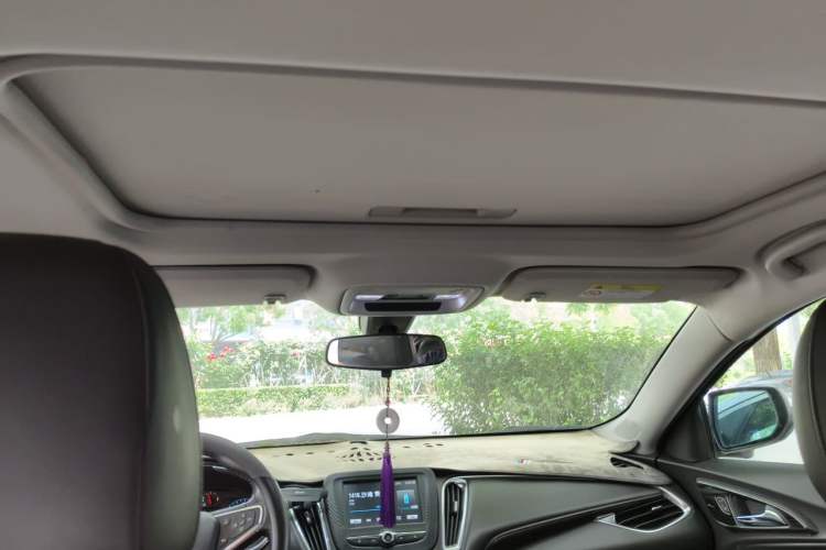 Used Chevrolet Malibu XL 2017 1.5T Automatic Ruichi Edition Headliner