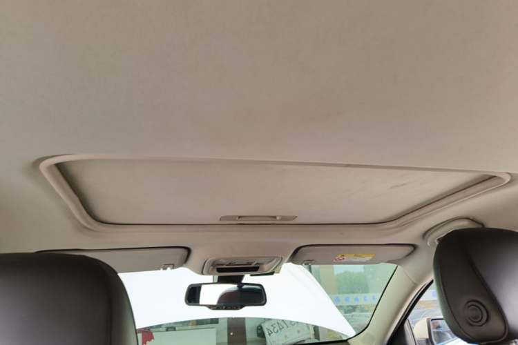 Used Chevrolet Malibu XL 2017 1.5T Automatic Ruichi Edition Headliner