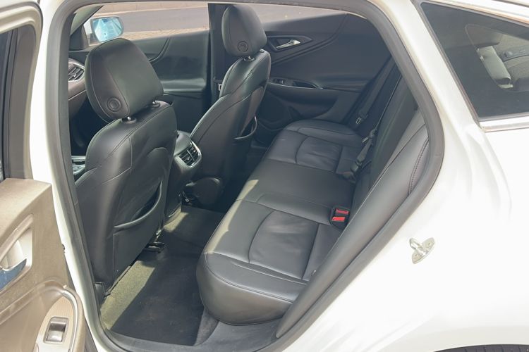 Used Chevrolet Malibu XL 2017 1.5T Automatic Ruichi Edition Interior 1