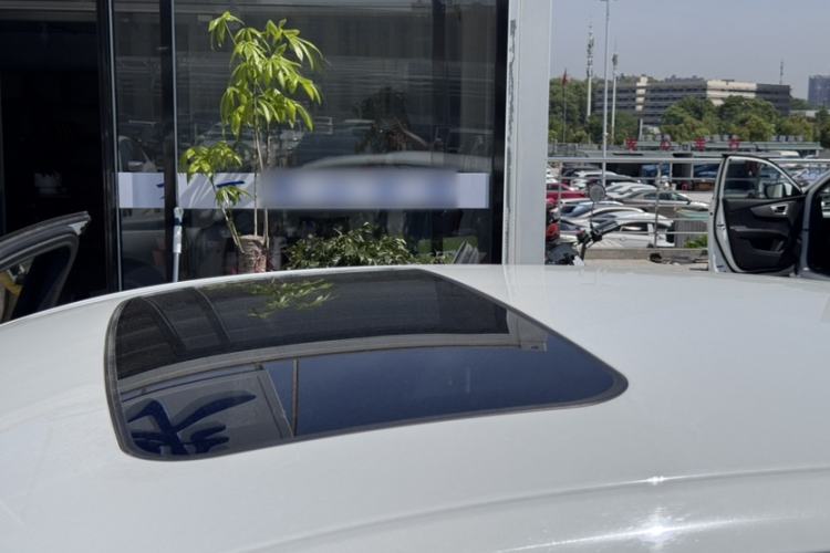 Used Chevrolet Malibu XL 2017 1.5T Automatic Ruichi Edition Interior 3