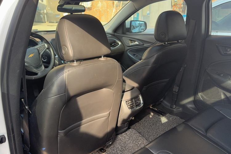 Used Chevrolet Malibu XL 2017 1.5T Automatic RuiShang Edition Interior 4