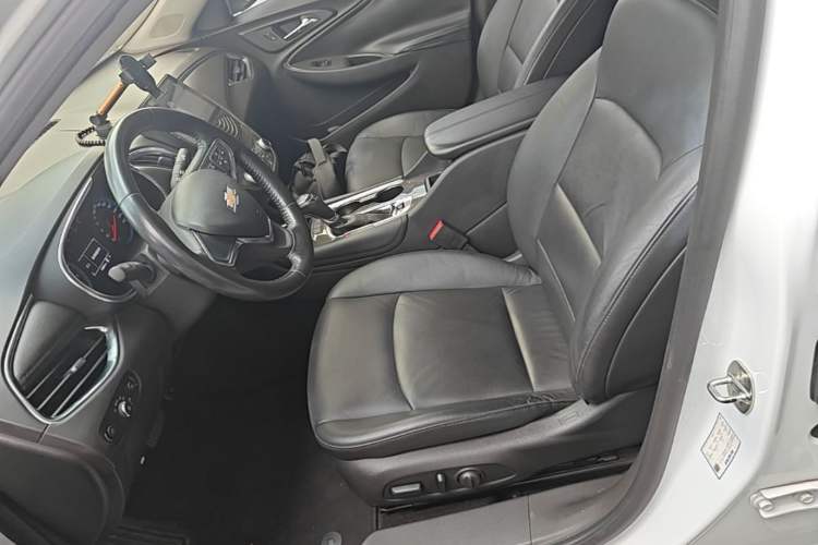Used Chevrolet Malibu XL 2017 1.5T Automatic Ruichi Edition Left Front Seat