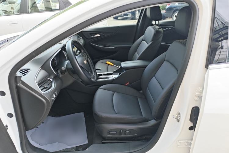 Used Chevrolet Malibu XL 2017 1.5T Automatic Ruichi Edition Left Front Seat
