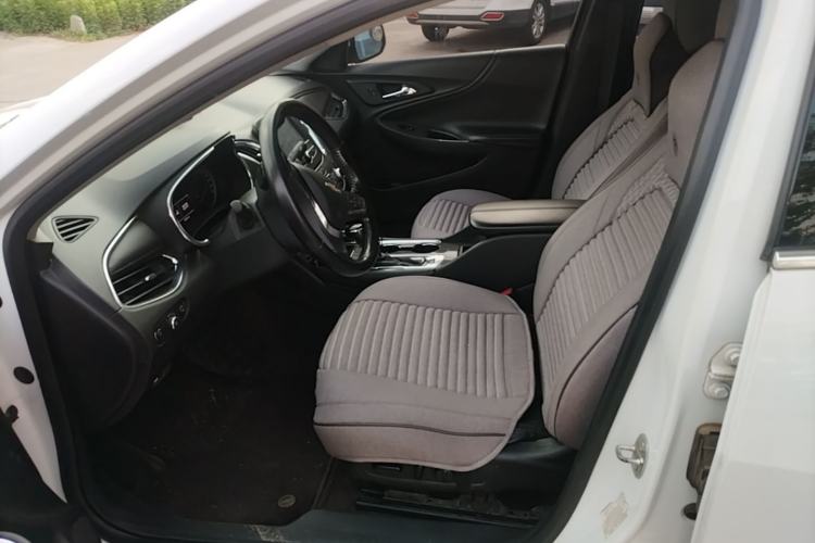 Used Chevrolet Malibu XL 2017 1.5T Automatic Ruichi Edition Left Front Seat