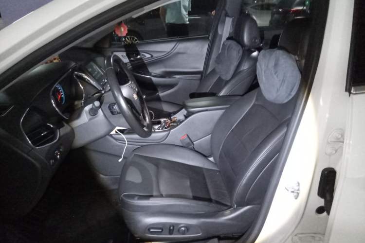 Used Chevrolet Malibu XL 2017 1.5T Automatic Ruichi Edition Left Front Seat