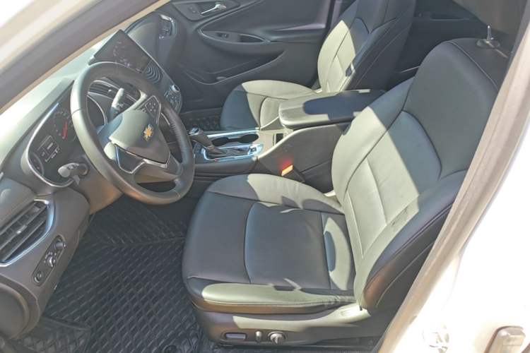 Used Chevrolet Malibu XL 2017 1.5T Automatic Ruichi Edition Left Front Seat