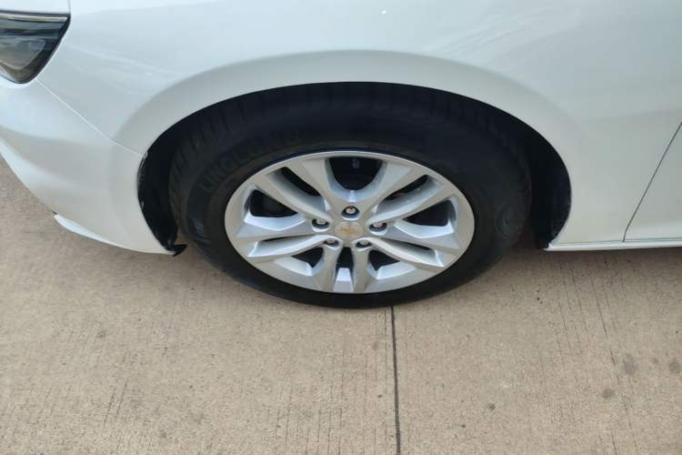 Used Chevrolet Malibu XL 2017 1.5T Automatic Ruichi Edition Left Front Wheel Hub