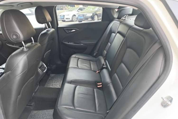 Used Chevrolet Malibu XL 2017 1.5T Automatic Ruichi Edition Left Rear Seat