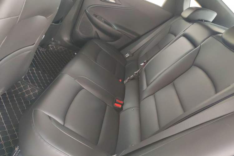 Used Chevrolet Malibu XL 2017 1.5T Automatic Ruichi Edition Left Rear Seat
