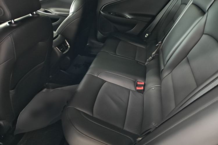 Used Chevrolet Malibu XL 2017 1.5T Automatic Ruichi Edition Left Rear Seat