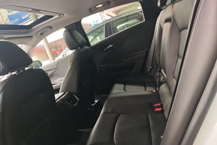 Used Chevrolet Malibu XL 2017 1.5T Automatic Ruichi Edition Left Rear Seat