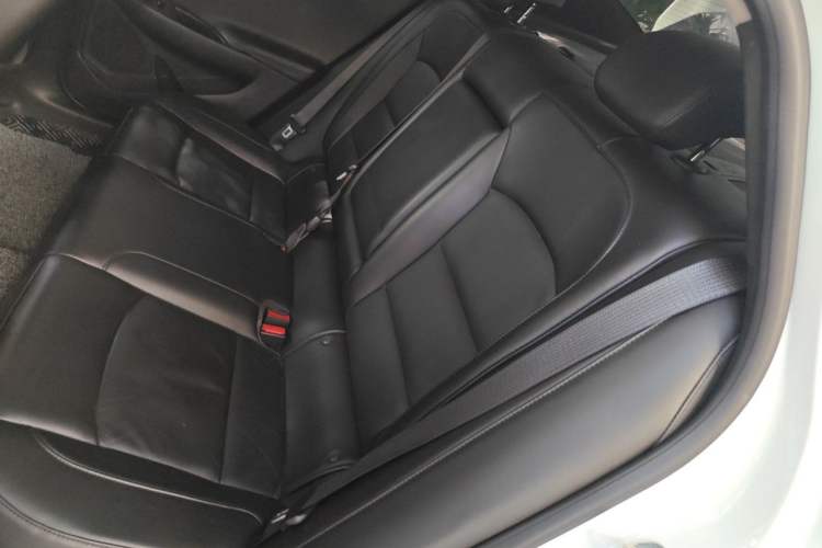 Used Chevrolet Malibu XL 2017 1.5T Automatic Ruichi Edition Left Rear Seat