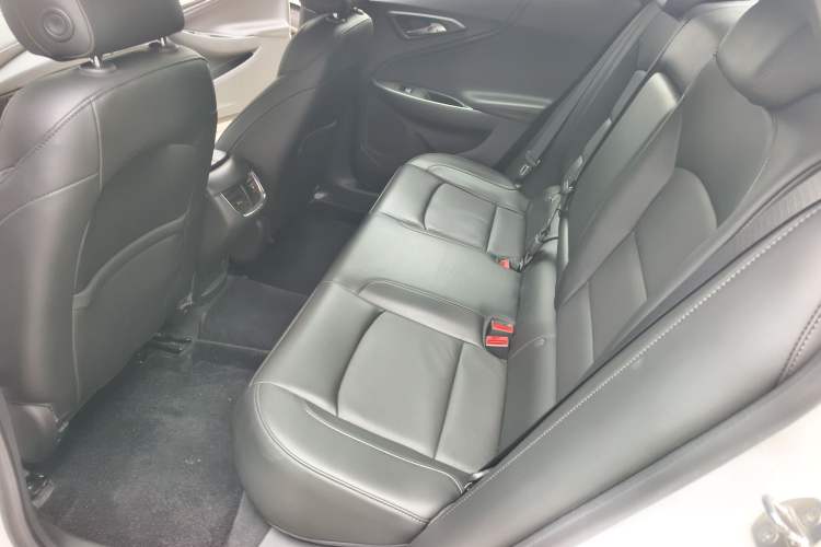 Used Chevrolet Malibu XL 2017 1.5T Automatic Ruichi Edition Left Rear Seat