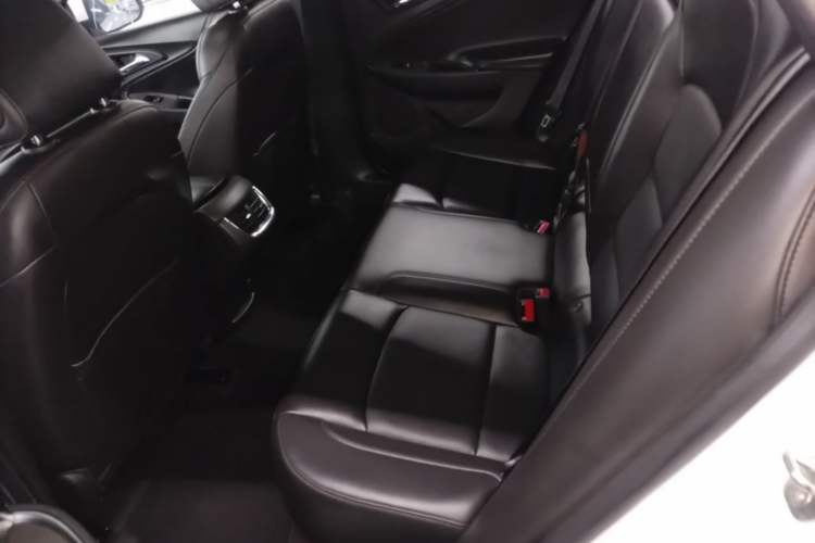 Used Chevrolet Malibu XL 2017 1.5T Automatic Ruichi Edition Left Rear Seat