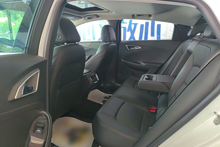 Used Chevrolet Malibu XL 2017 1.5T Automatic Ruichi Edition Left Rear Seat