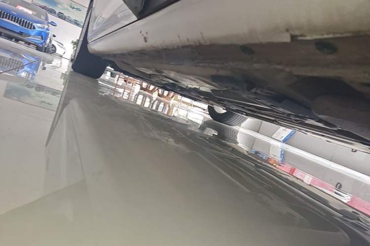 Used Chevrolet Malibu XL 2017 1.5T Automatic Ruichi Edition Left Side Sill
