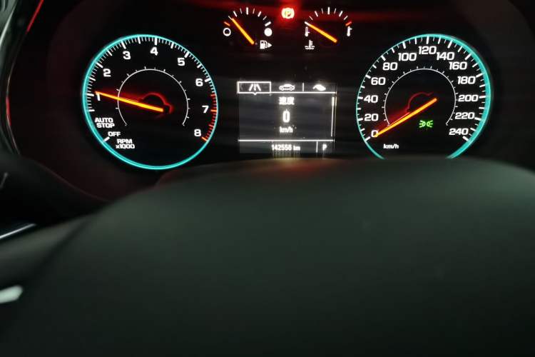 Used Chevrolet Malibu XL 2017 1.5T Automatic Ruichi Edition Odometer Close Up