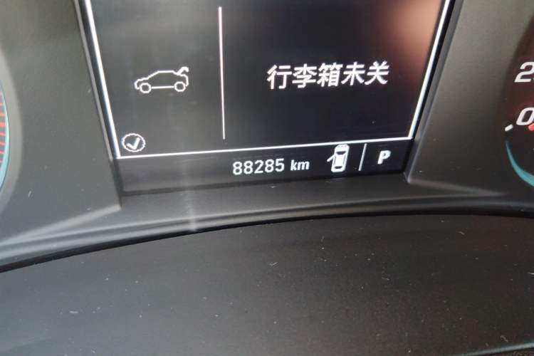 Used Chevrolet Malibu XL 2017 1.5T Automatic Ruichi Edition Odometer Close Up