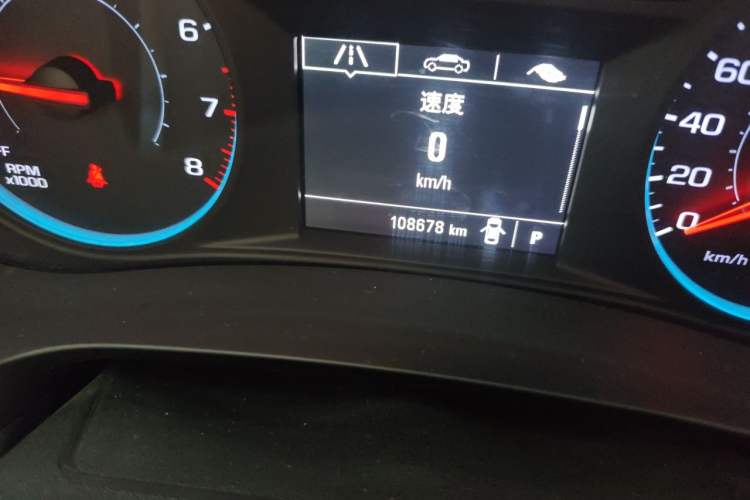 Used Chevrolet Malibu XL 2017 1.5T Automatic Ruichi Edition Odometer Close Up
