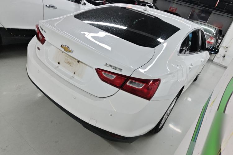 Used Chevrolet Malibu XL 2017 1.5T Automatic Ruichi Edition Rear Right 45 Deg