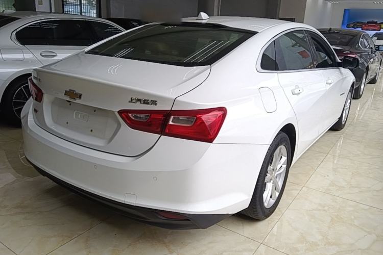 Used Chevrolet Malibu XL 2017 1.5T Automatic Ruichi Edition Rear Right 45 Deg