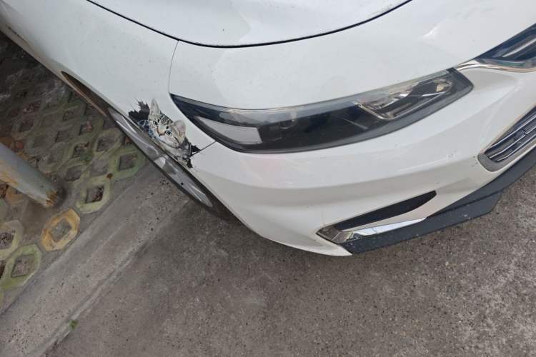 Used Chevrolet Malibu XL 2017 1.5T Automatic Ruichi Edition Right Front Headlight