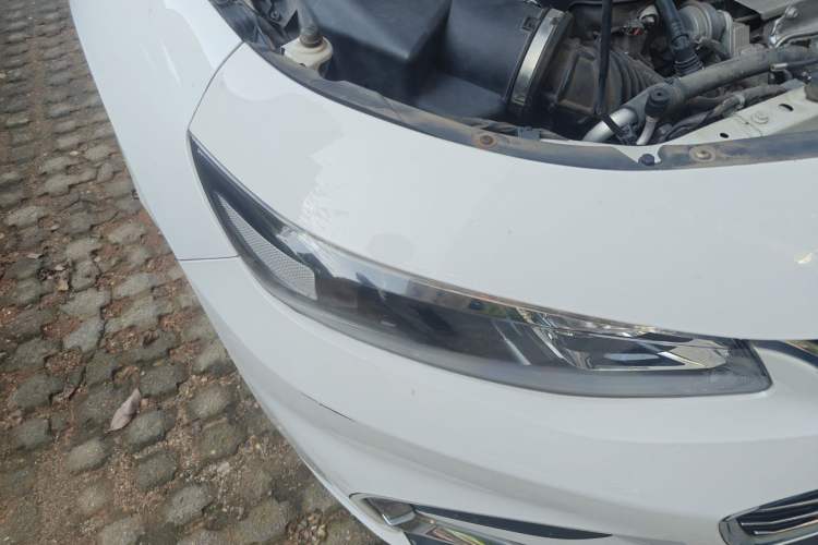 Used Chevrolet Malibu XL 2017 1.5T Automatic Ruichi Edition Right Front Headlight