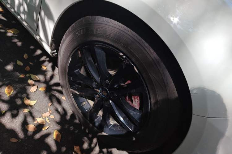Used Chevrolet Malibu XL 2017 1.5T Automatic Ruichi Edition Right Front Wheel Hub