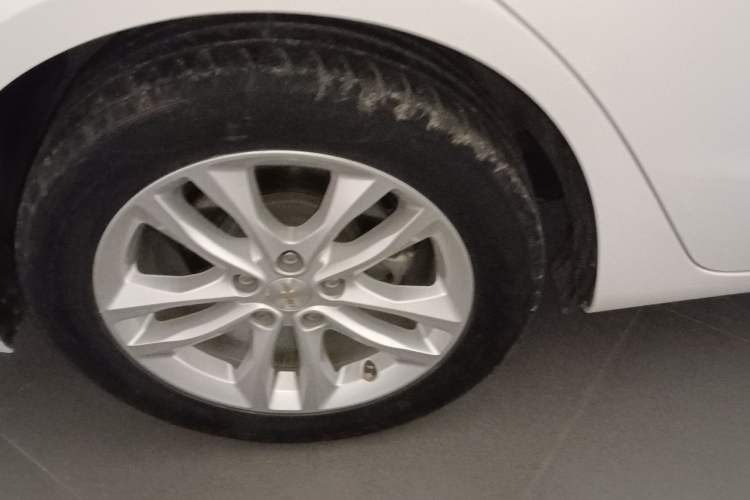 Used Chevrolet Malibu XL 2017 1.5T Automatic Ruichi Edition Right Rear Wheel Hub