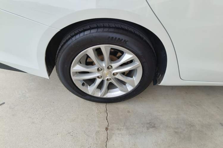 Used Chevrolet Malibu XL 2017 1.5T Automatic Ruichi Edition Right Rear Wheel Hub