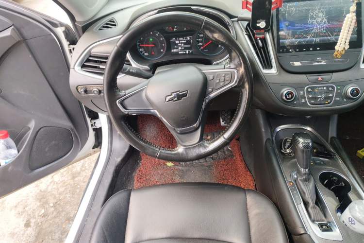 Used Chevrolet Malibu XL 2017 1.5T Automatic Ruichi Edition Steering Wheel