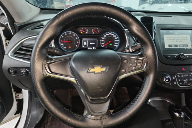 Used Chevrolet Malibu XL 2017 1.5T Automatic Ruichi Edition Steering Wheel