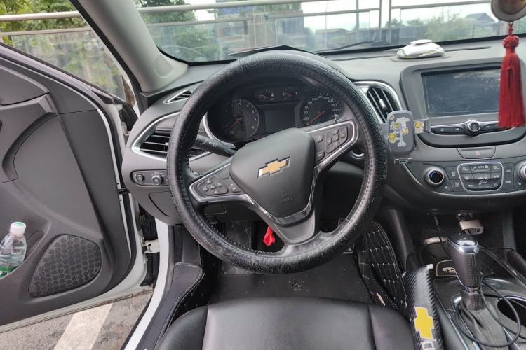 Used Chevrolet Malibu XL 2017 1.5T Automatic Ruichi Edition Steering Wheel